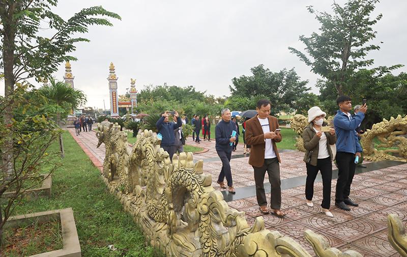 Tin mới